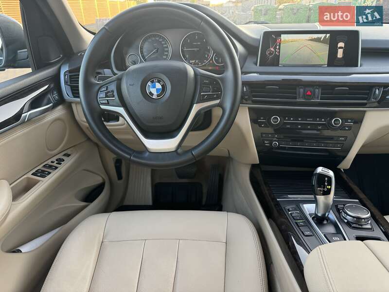 Позашляховик / Кросовер BMW X5 2015 в Одесі