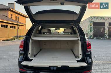 Внедорожник / Кроссовер BMW X5 2015 в 