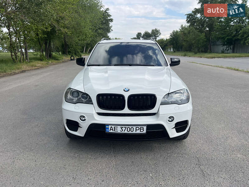 Внедорожник / Кроссовер BMW X5 2011 в Днепре