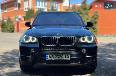 Позашляховик / Кросовер BMW X5 2010 в 