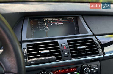 Позашляховик / Кросовер BMW X5 2010 в 