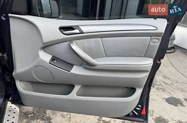 Внедорожник / Кроссовер BMW X5 2005 в 