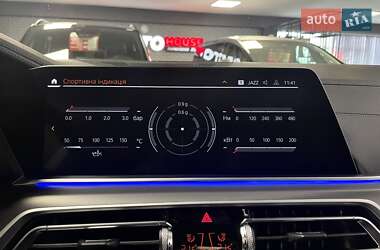 Позашляховик / Кросовер BMW X5 2021 в 
