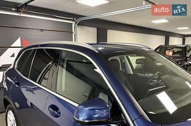 Позашляховик / Кросовер BMW X5 2021 в 