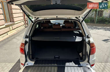 Внедорожник / Кроссовер BMW X5 2012 в 