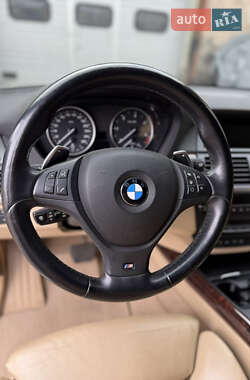 Внедорожник / Кроссовер BMW X5 2012 в 