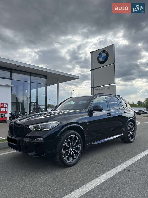 BMW X5 2019