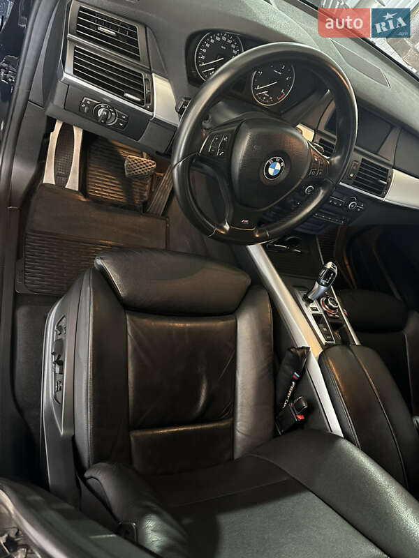 Позашляховик / Кросовер BMW X5 2011 в Вінниці