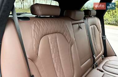 Позашляховик / Кросовер BMW X5 2021 в 