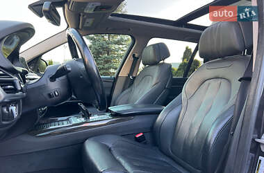 Позашляховик / Кросовер BMW X5 2015 в 