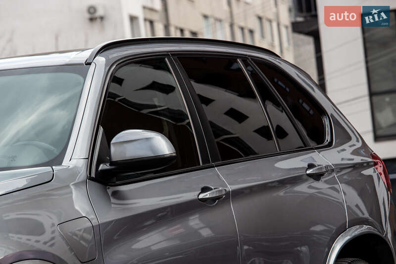 Внедорожник / Кроссовер BMW X5 2016 в Львове