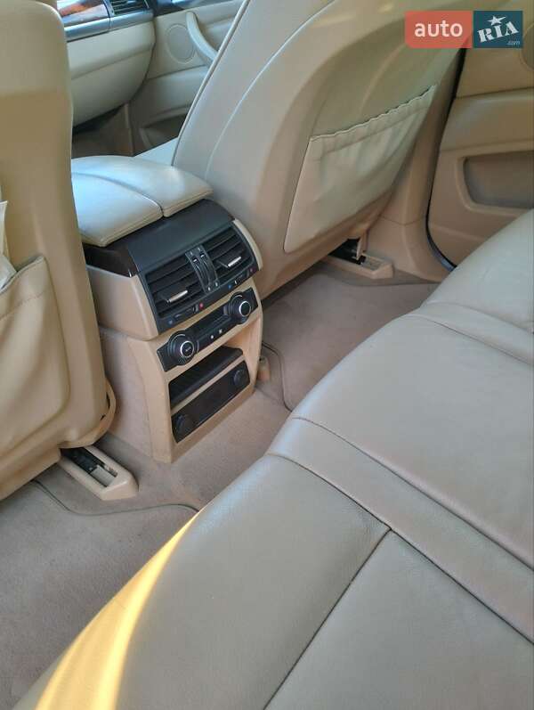 Позашляховик / Кросовер BMW X5 2013 в Василькові фото 5 Позашляховик / Кросовер BMW X5 2013 в Василькові