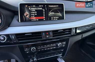 Позашляховик / Кросовер BMW X5 2016 в 