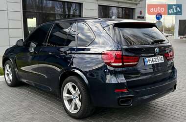Позашляховик / Кросовер BMW X5 2013 в 