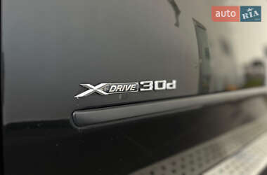 Позашляховик / Кросовер BMW X5 2011 в 