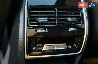 Внедорожник / Кроссовер BMW X5 2022 в 
