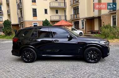 Позашляховик / Кросовер BMW X5 2018 в 