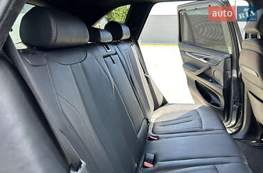 Позашляховик / Кросовер BMW X5 2016 в 