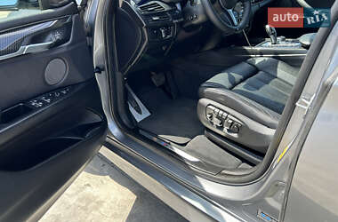 Позашляховик / Кросовер BMW X5 2016 в 