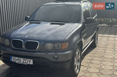 Внедорожник / Кроссовер BMW X5 2003 в 