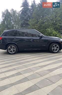 Позашляховик / Кросовер BMW X5 2014 в 
