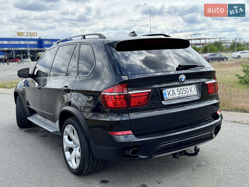 Позашляховик / Кросовер BMW X5 2011 в Києві