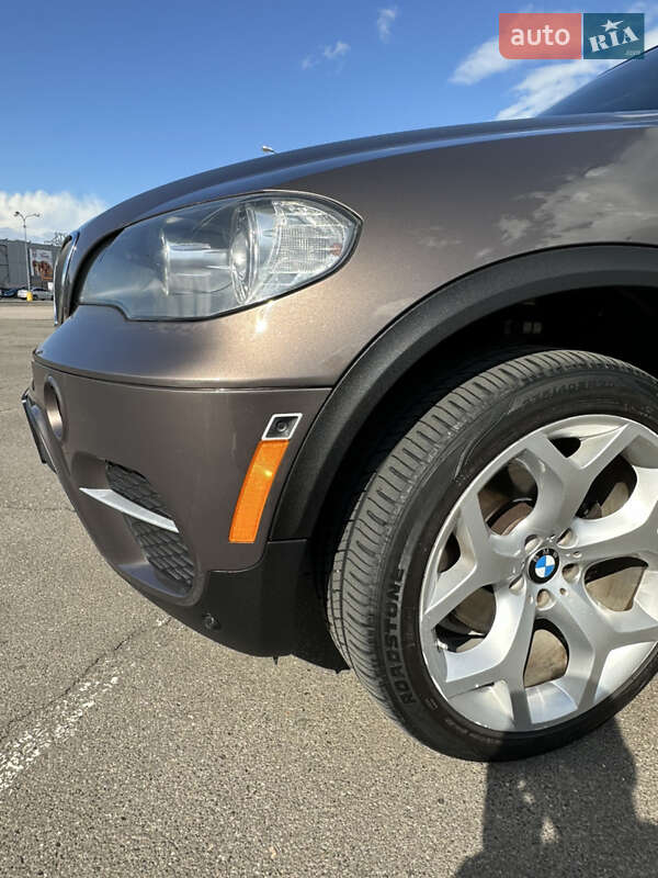 Внедорожник / Кроссовер BMW X5 2010 в Одессе
