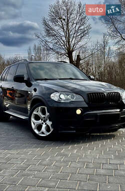 Внедорожник / Кроссовер BMW X5 2010 в 