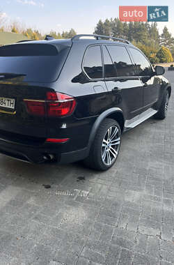Позашляховик / Кросовер BMW X5 2012 в 