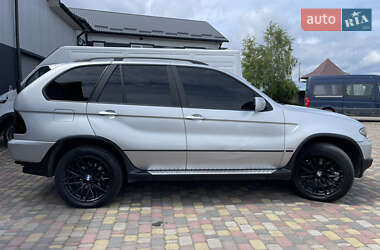 Позашляховик / Кросовер BMW X5 2004 в 