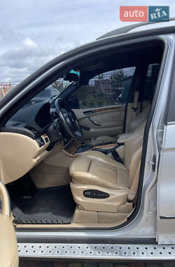 Позашляховик / Кросовер BMW X5 2004 в 