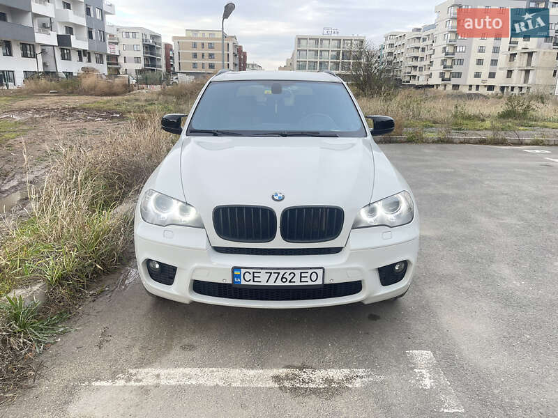 Внедорожник / Кроссовер BMW X5 2010 в Измаиле