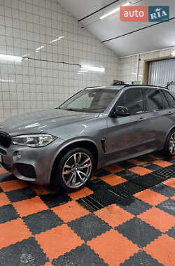 Внедорожник / Кроссовер BMW X5 2016 в Черновцах