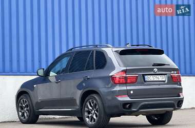 Позашляховик / Кросовер BMW X5 2010 в 