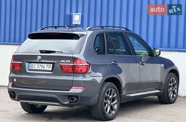 Позашляховик / Кросовер BMW X5 2010 в 
