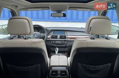 Позашляховик / Кросовер BMW X5 2010 в 