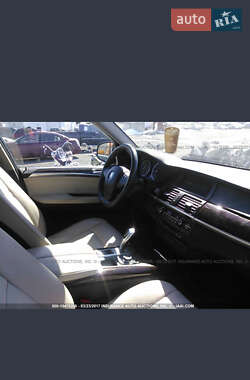Позашляховик / Кросовер BMW X5 2010 в 