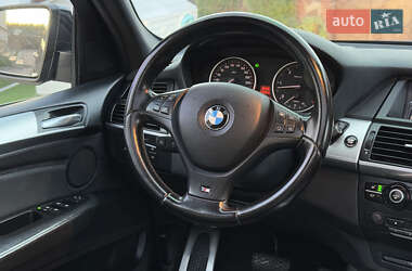 Внедорожник / Кроссовер BMW X5 2010 в 