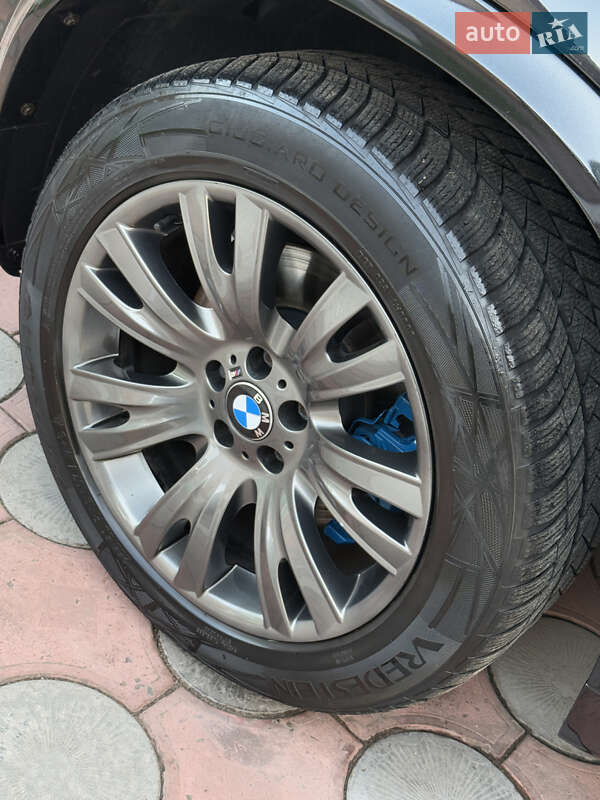 Внедорожник / Кроссовер BMW X5 2010 в Вараше