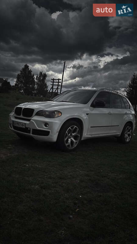 Внедорожник / Кроссовер BMW X5 2008 в 