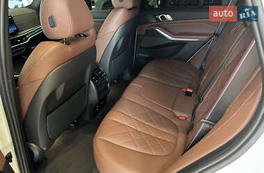 Позашляховик / Кросовер BMW X5 2023 в 