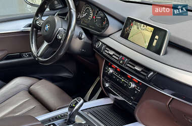 Внедорожник / Кроссовер BMW X5 2015 в 