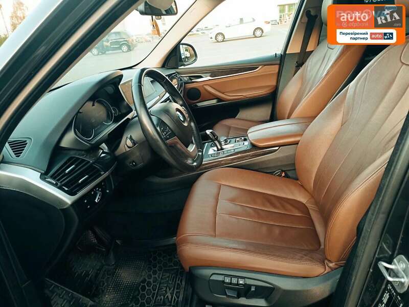 Внедорожник / Кроссовер BMW X5 2015 в Чернигове
