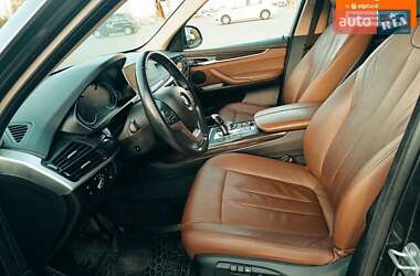 Внедорожник / Кроссовер BMW X5 2015 в 