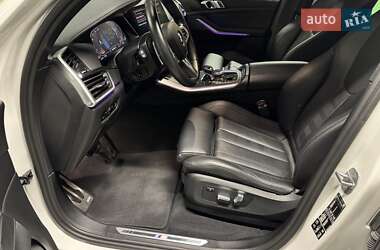 Внедорожник / Кроссовер BMW X5 2022 в 