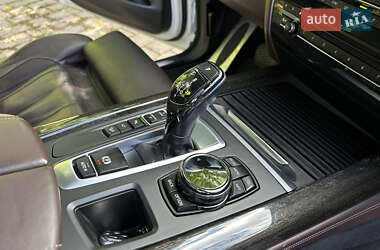 Позашляховик / Кросовер BMW X5 2014 в 