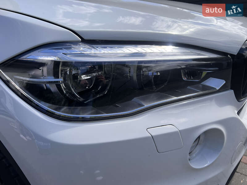 Позашляховик / Кросовер BMW X5 2014 в Львові