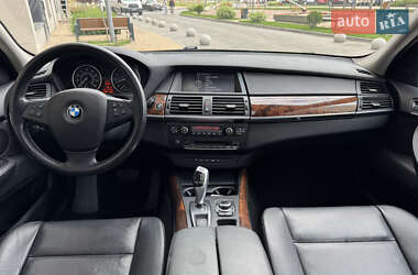 Внедорожник / Кроссовер BMW X5 2012 в 