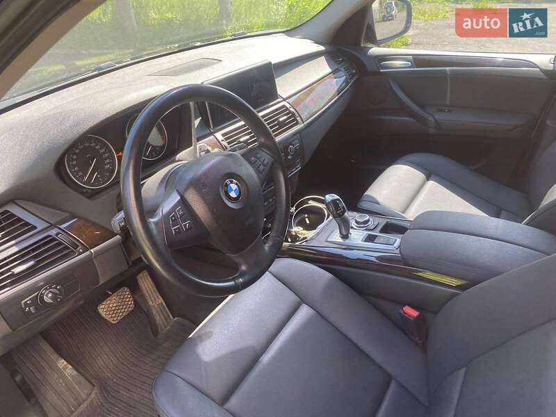 Внедорожник / Кроссовер BMW X5 2013 в Виннице