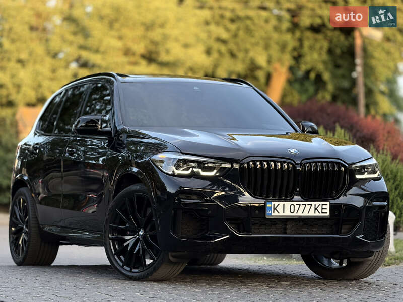 Внедорожник / Кроссовер BMW X5 2021 в 